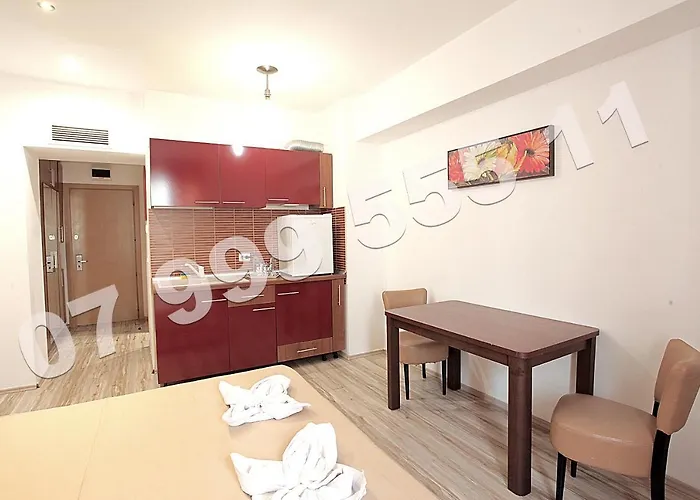 Rin Grand Vitan アパート *