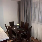 Rin Grand Vitan * Bucureşti